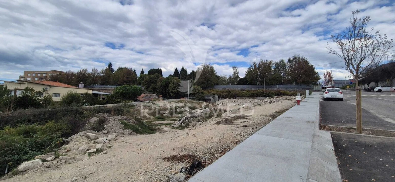 Terreno para Venda em Ponte da Barca, V.N. Muía, Paço Vedro Magalhães Foto 12
