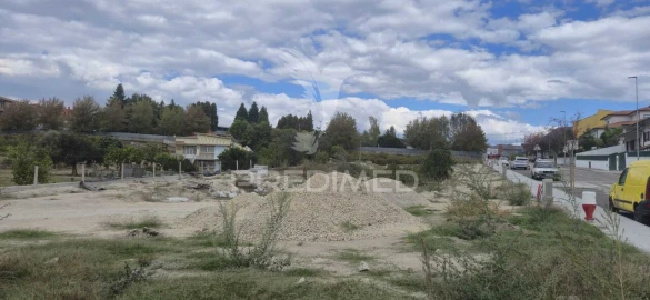 Terreno para Venda em Ponte da Barca, V.N. Muía, Paço Vedro Magalhães