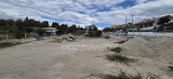 Terreno para Venda em Ponte da Barca, V.N. Muía, Paço Vedro Magalhães