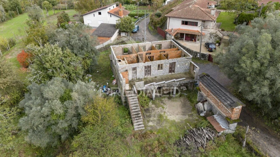 Terreno para Venda em Sande, Vilarinho, Barros e Gomide Foto 5