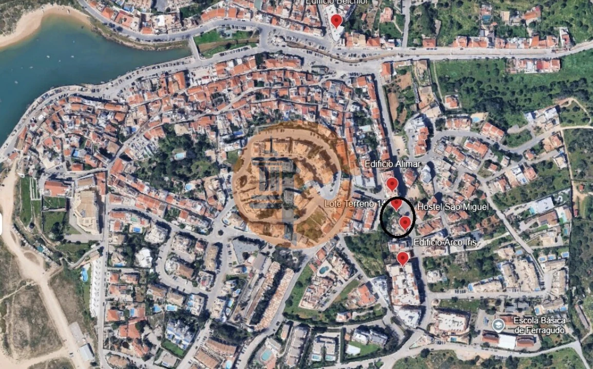 Terreno para Venda em Ferragudo Foto 3