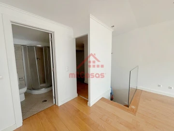 Apartamento T1 para Arrendamento em Ericeira