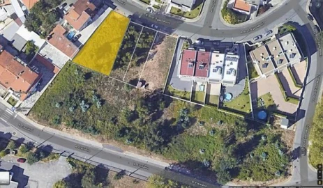 Terreno para Venda em Oliveira do Douro