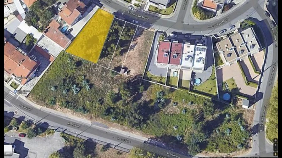 Terreno para Venda em Oliveira do Douro