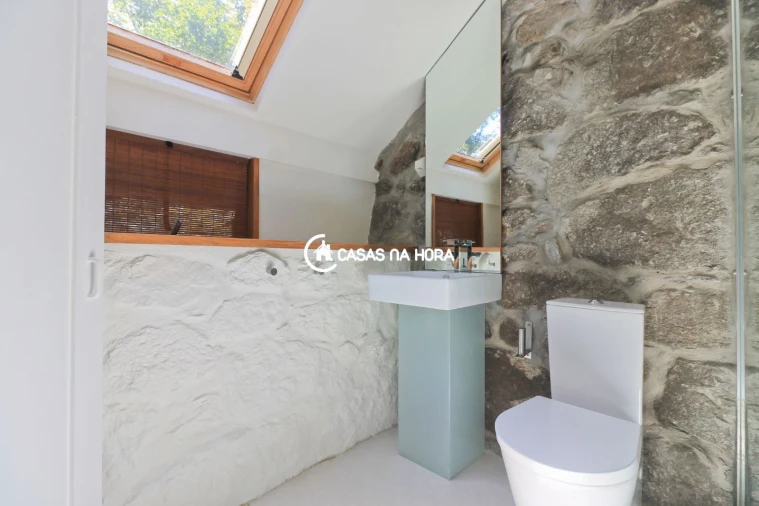 Apartamento T1 para Arrendamento em Gestaço Foto 8