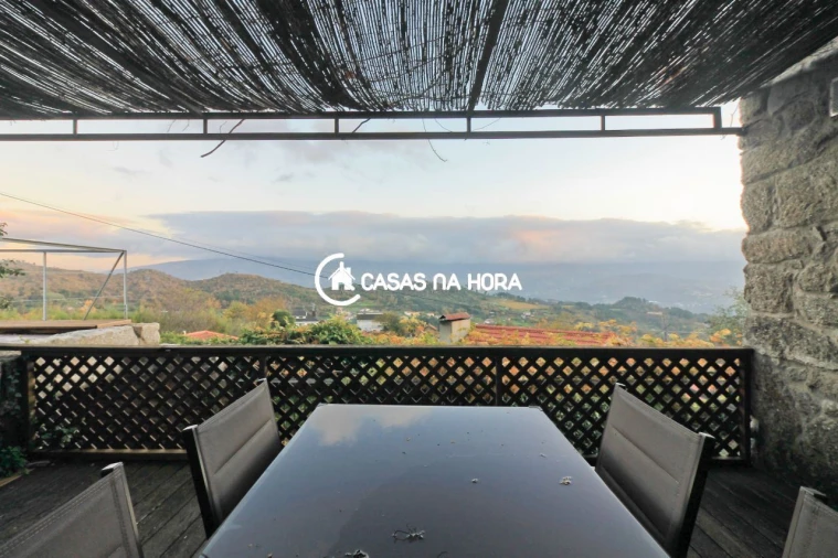 Moradia T2 para Arrendamento em Gestaço Foto 13