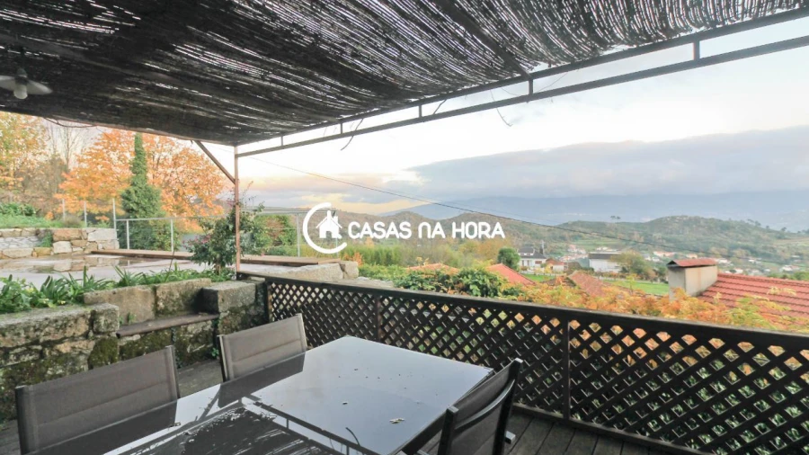 Moradia T2 para Arrendamento em Gestaço