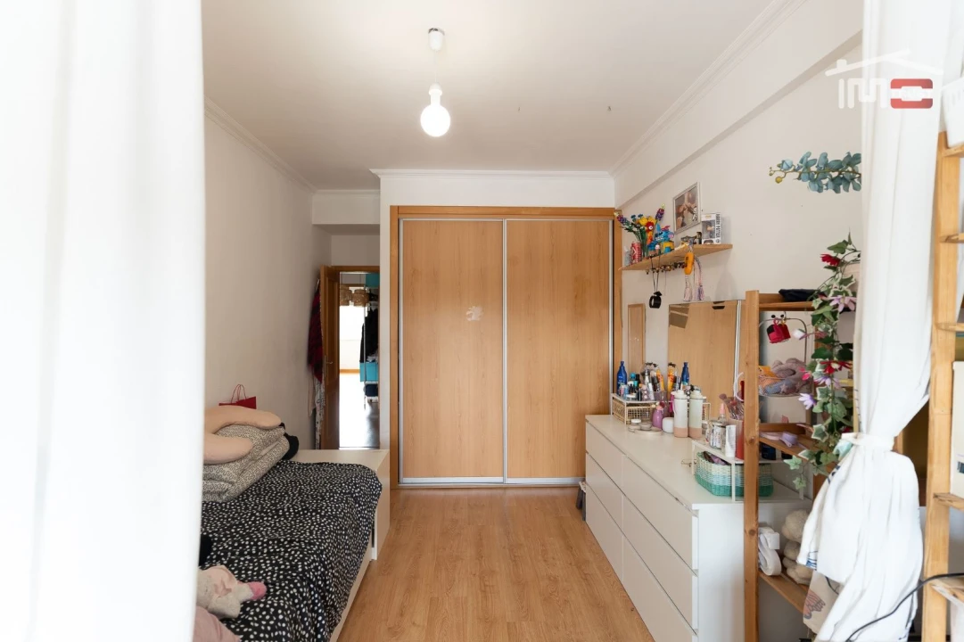 Apartamento T3 para Venda em Amora Foto 25