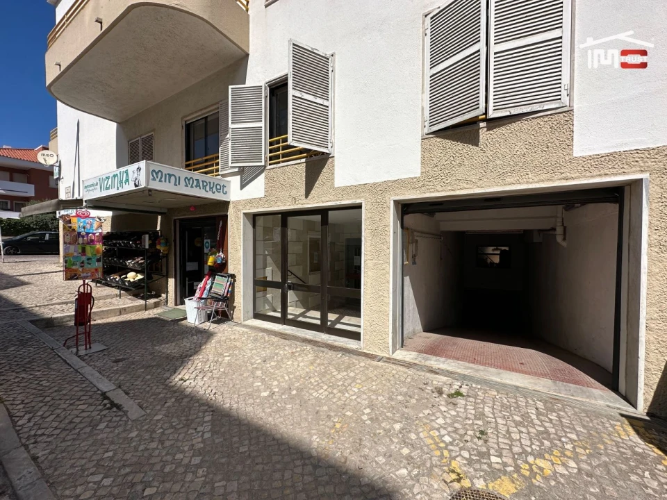 Negócio para Venda em Costa da Caparica Foto 1