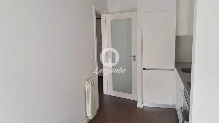 Apartamento T1 para Arrendamento em Matosinhos e Leça da Palmeira Foto 3