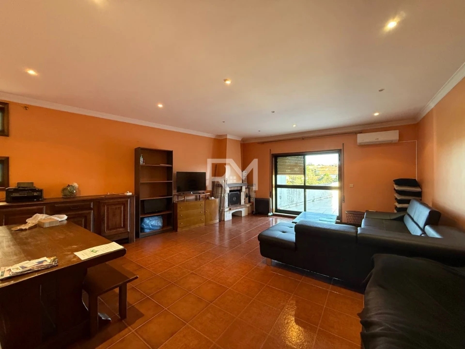 Apartamento T2 para Venda em Gandra Foto 2