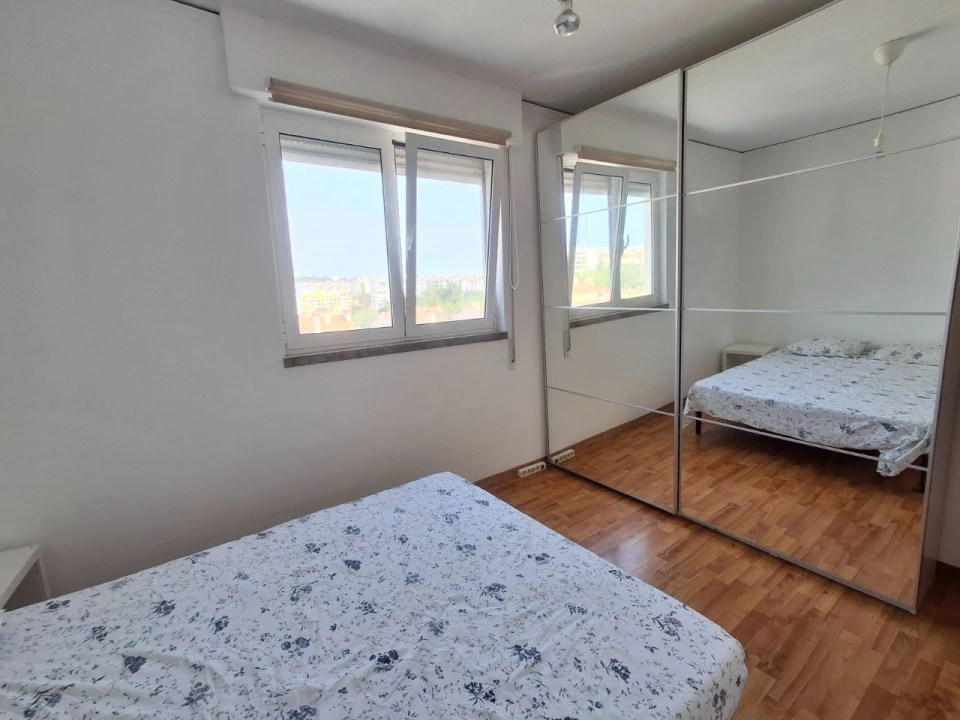 Apartamento T3 para Arrendamento em Carcavelos e Parede Foto 10