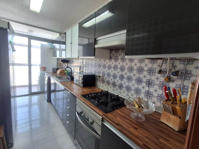 Apartamento T3 para Arrendamento em Carcavelos e Parede Foto 17