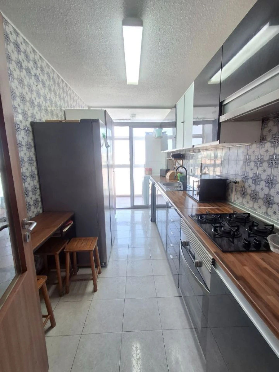Apartamento T3 para Arrendamento em Carcavelos e Parede Foto 19