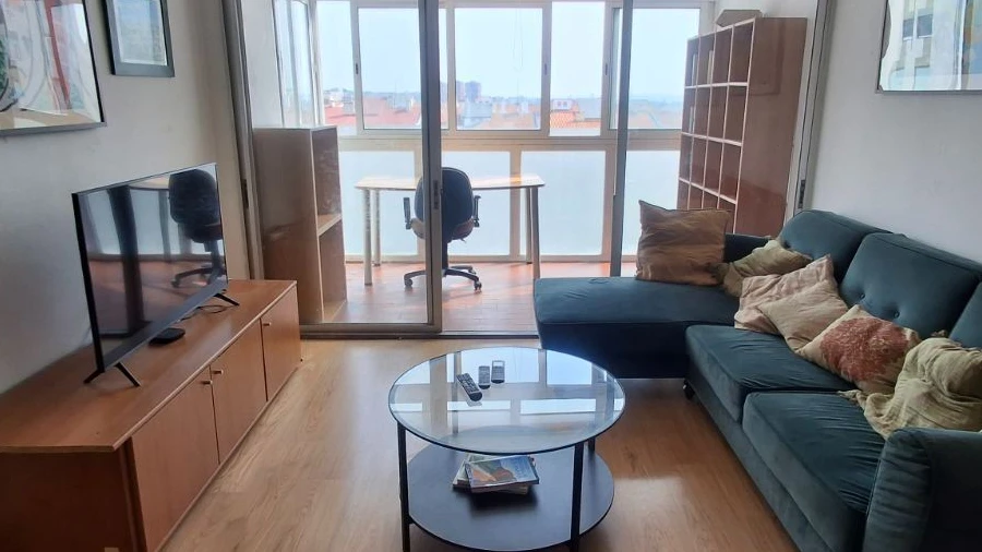 Apartamento T3 para Arrendamento em Carcavelos e Parede