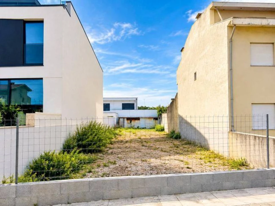 Terreno para Venda em Perafita, Lavra e Santa Cruz do Bispo Foto 3