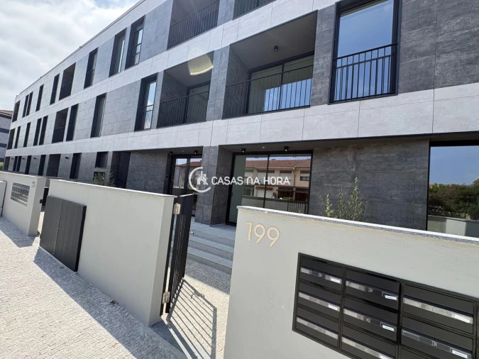 Apartamento T1 para Arrendamento em São Mamede de Infesta e Senhora da Hora Foto 8