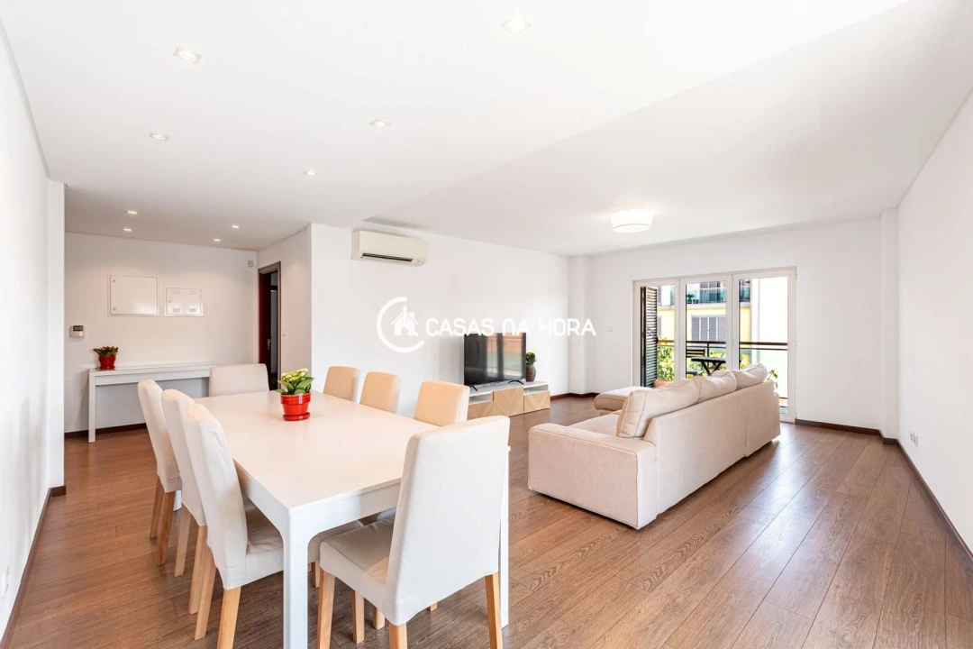 Apartamento T3 para Venda em Alfragide Foto 10