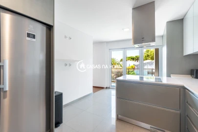 Apartamento T3 para Venda em Alfragide