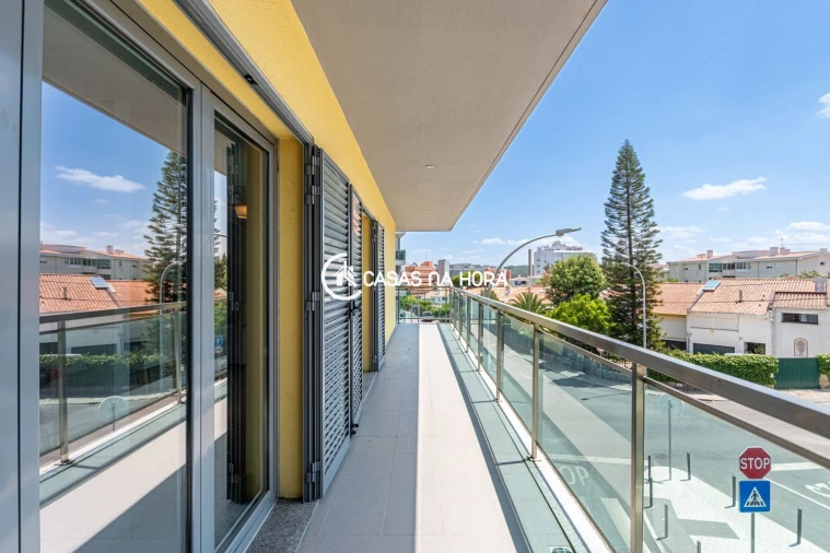 Apartamento T3 para Venda em Alfragide Foto 14