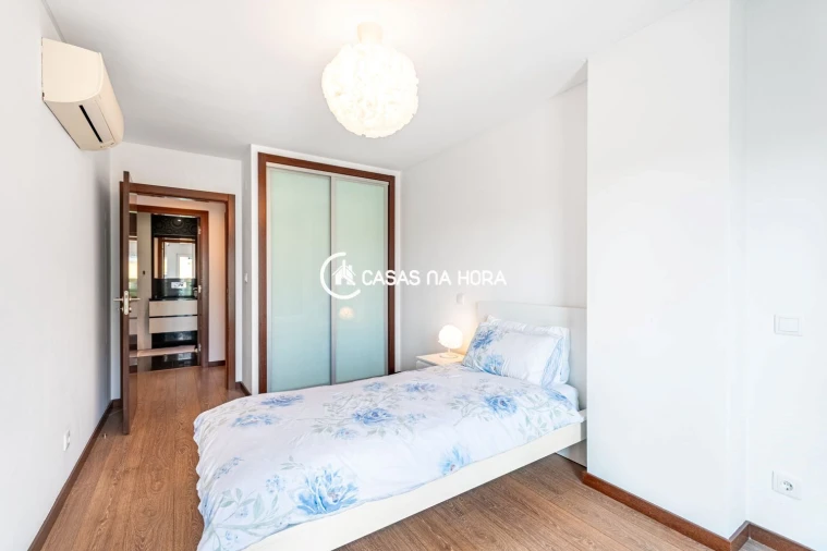 Apartamento T3 para Venda em Alfragide Foto 27