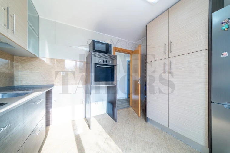 Moradia T4 para Arrendamento em Almada, Cova da Piedade, Pragal e Cacilhas Foto 11