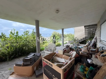 Moradia T5 para Venda em O. Azeméis, Riba-Ul, Ul, Macinhata Seixa, Madail