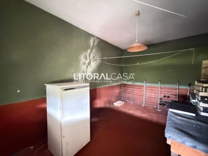 Moradia T5 para Venda em O. Azeméis, Riba-Ul, Ul, Macinhata Seixa, Madail Foto 24