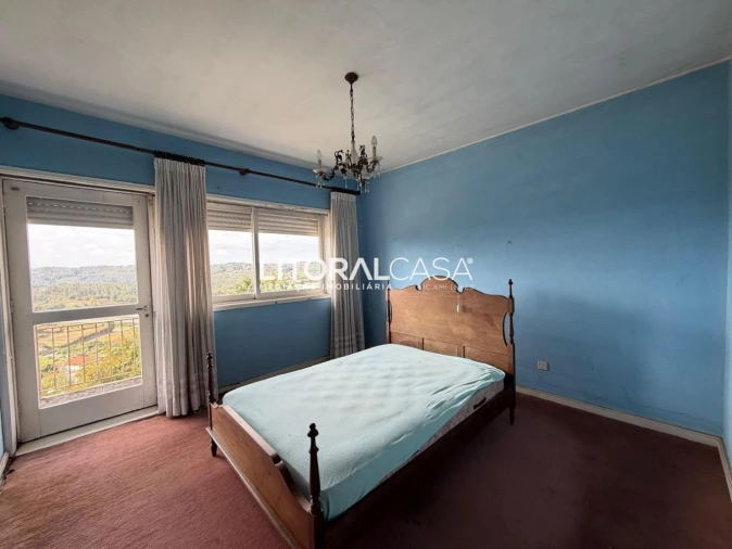 Moradia T5 para Venda em O. Azeméis, Riba-Ul, Ul, Macinhata Seixa, Madail Foto 12