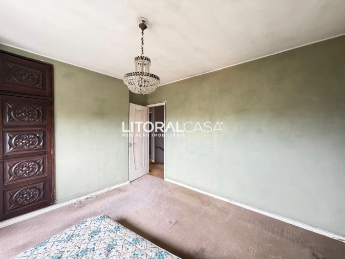 Moradia T5 para Venda em O. Azeméis, Riba-Ul, Ul, Macinhata Seixa, Madail Foto 38