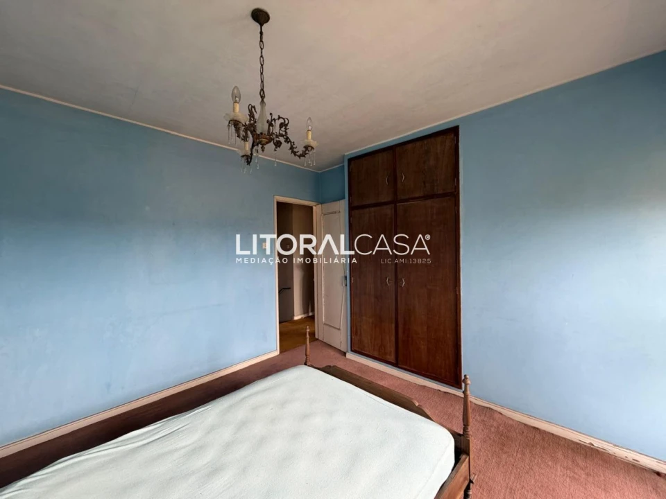Moradia T5 para Venda em O. Azeméis, Riba-Ul, Ul, Macinhata Seixa, Madail Foto 15