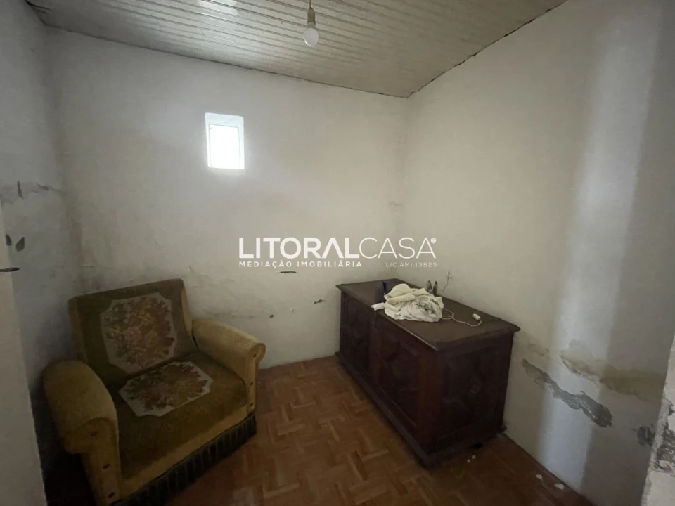 Moradia T3 para Venda em Vilamar e Corticeiro de Cima Foto 10