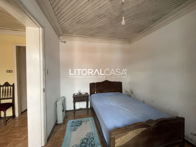 Moradia T3 para Venda em Vilamar e Corticeiro de Cima Foto 12