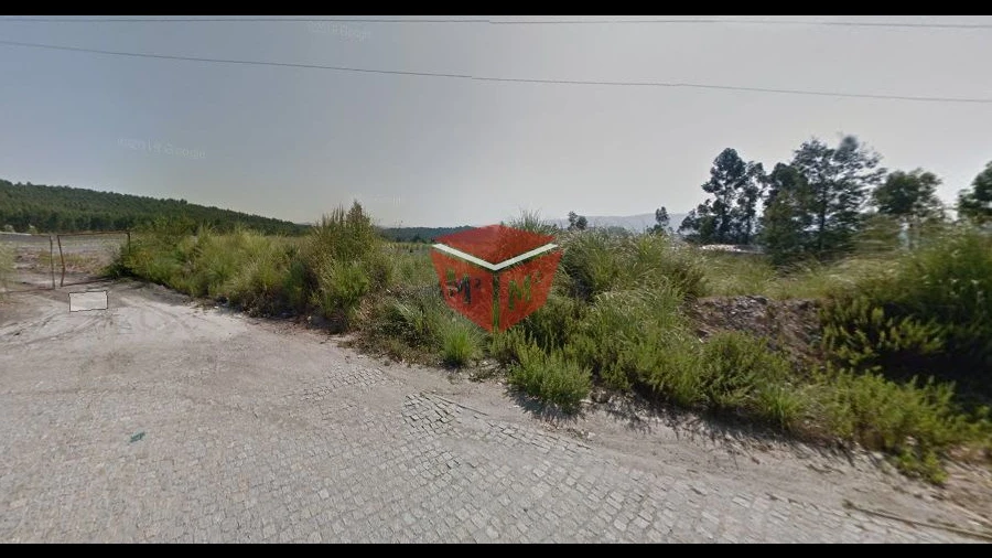 Terreno para Venda em Esmeriz e Cabeçudos