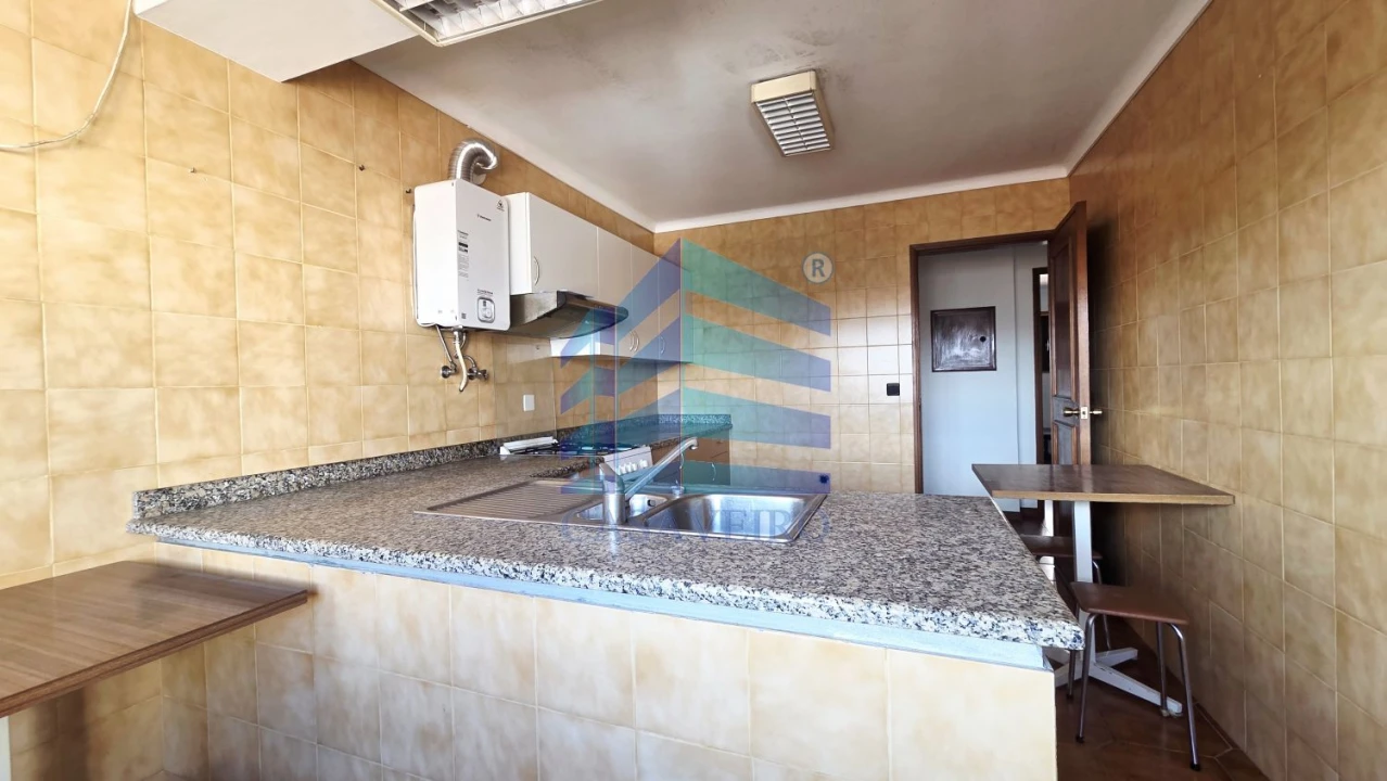 Apartamento T1 para Venda em Glória e Vera Cruz Foto 6