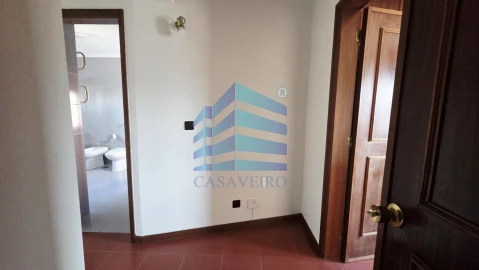 Apartamento T1 para Venda em Glória e Vera Cruz