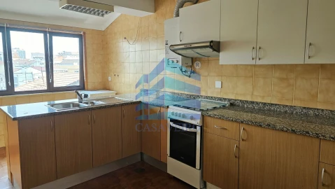 Apartamento T1 para Venda em Glória e Vera Cruz