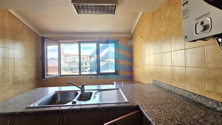 Apartamento T1 para Venda em Glória e Vera Cruz Foto 4