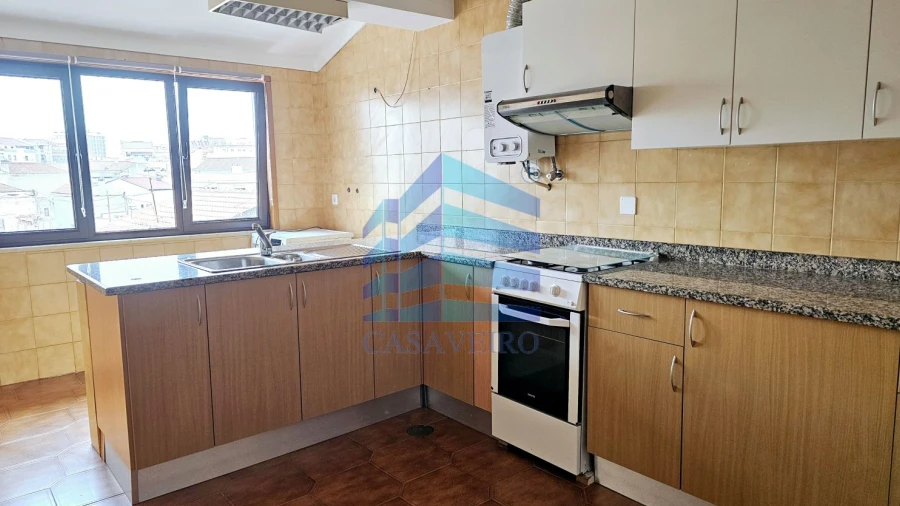 Apartamento T1 para Venda em Glória e Vera Cruz