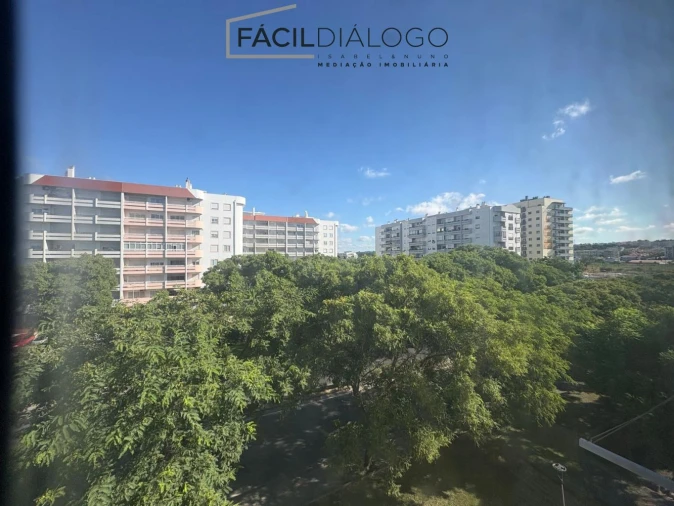 Apartamento T3 para Venda em União das Freguesias de Setúbal Foto 12