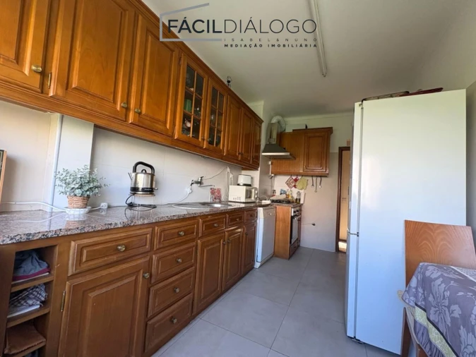 Apartamento T3 para Venda em União das Freguesias de Setúbal Foto 7