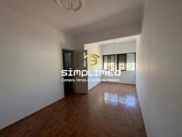 Apartamento T2 para Venda em Alto do Seixalinho, Santo André e Verderena