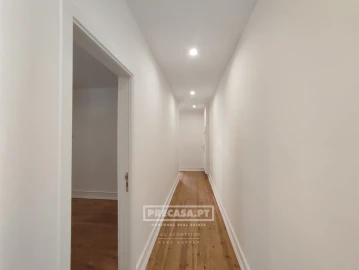 Apartamento T2 para Venda em Queluz e Belas