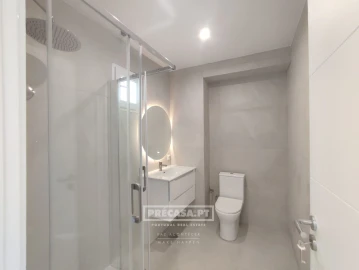Apartamento T2 para Venda em Queluz e Belas