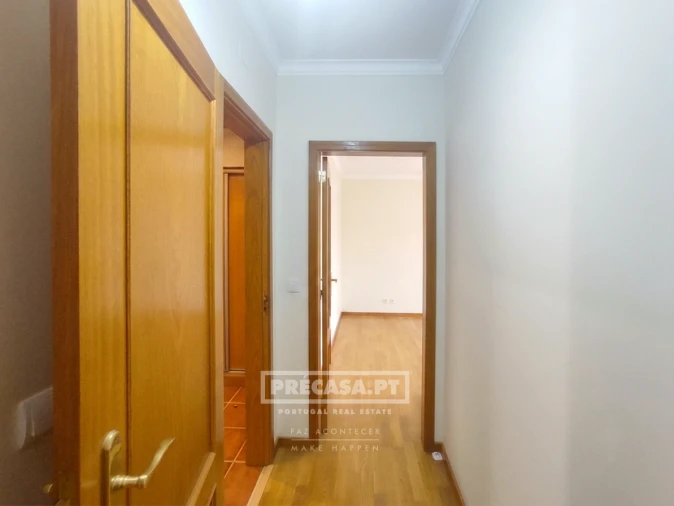 Apartamento T3 para Venda em Samora Correia Foto 15