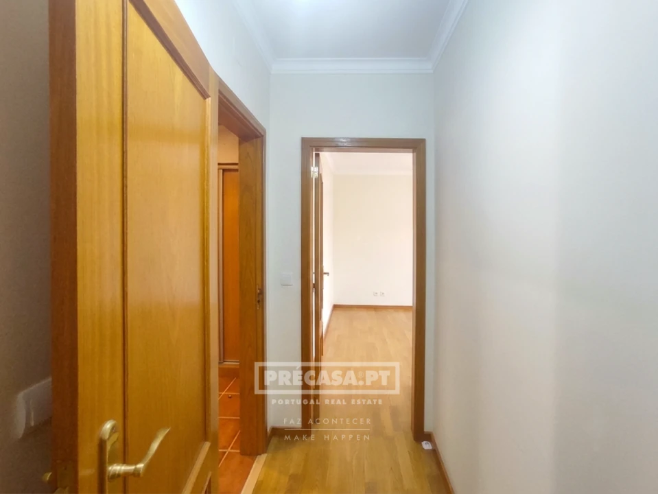 Apartamento T3 para Venda em Samora Correia Foto 15