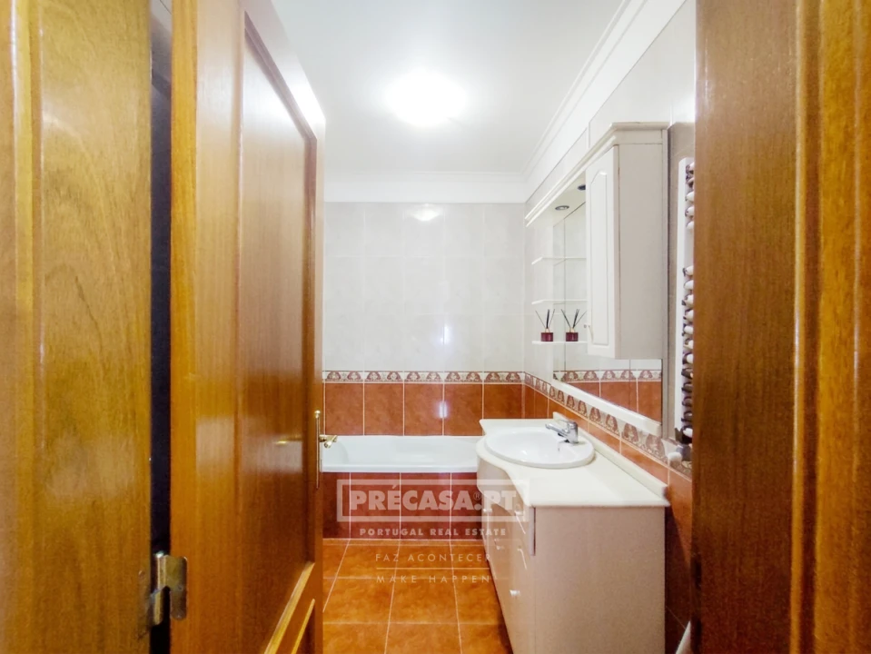 Apartamento T3 para Venda em Samora Correia Foto 18