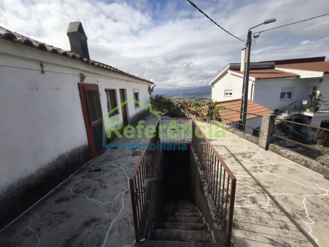 Moradia T2 para Venda em Eiras, São Julião de Montenegro e Cela Foto 17