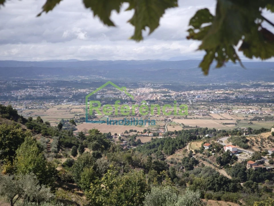 Moradia T2 para Venda em Eiras, São Julião de Montenegro e Cela Foto 1