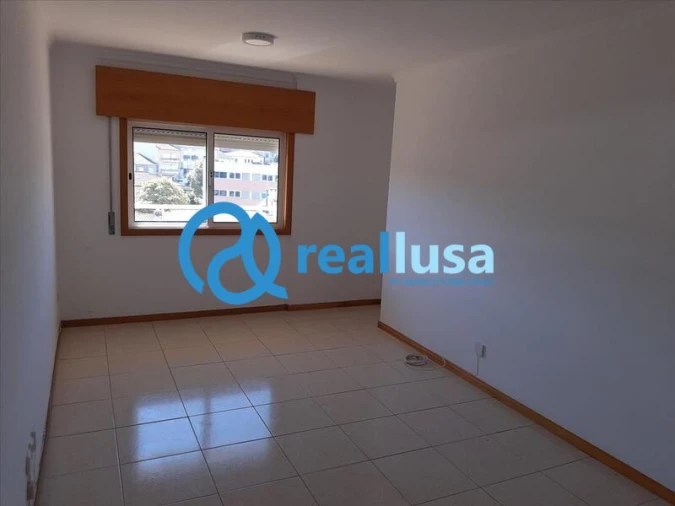 Apartamento T2 para Venda em Gondomar (São Cosme), Valbom e Jovim Foto 3